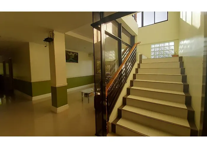 Adelaida Pensionne Hotel